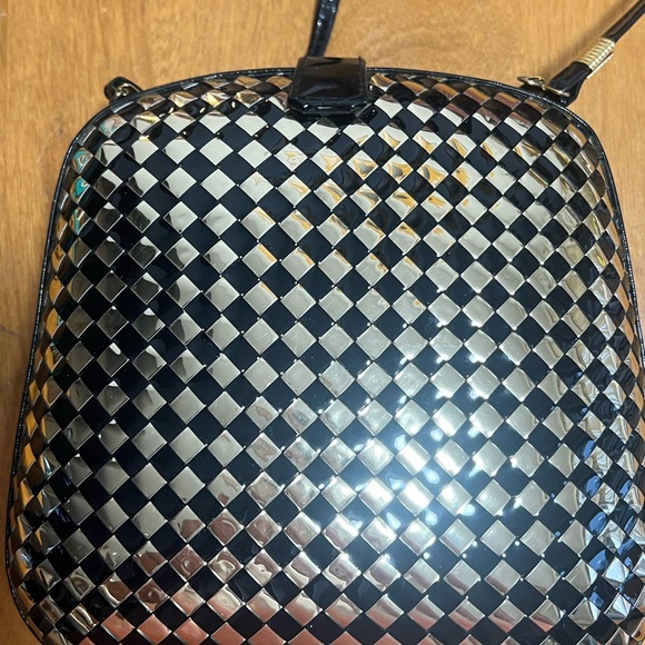 Vintage Black & Gold Metallic Woven Faux Leather Cross Body Retro Hard Shell Bag - Picture 4 of 4